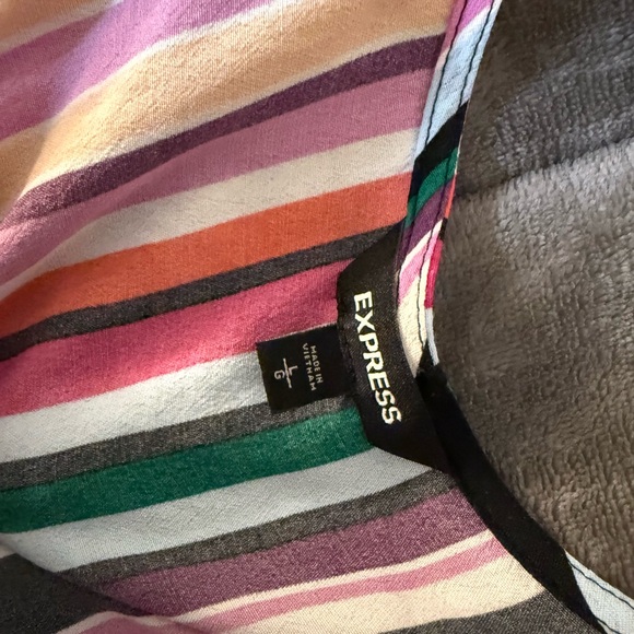 Express Multi-Color Romper - Picture 3 of 3